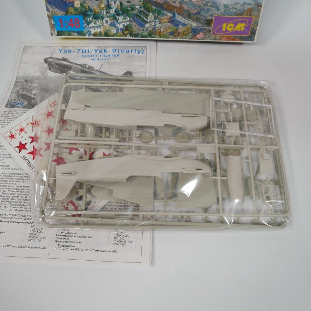 Yak-7DI/Yak-9 Early 1:48 WWII Soviet Fighter Plastic Scale Model Kit By ICM NIB - Picture 8 of 8